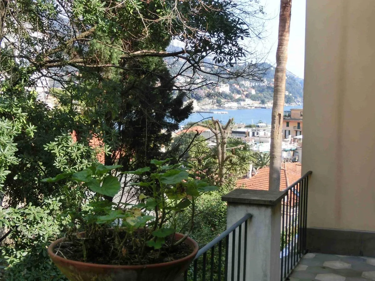 Villa Olimpo Rapallo 0*,  Italy